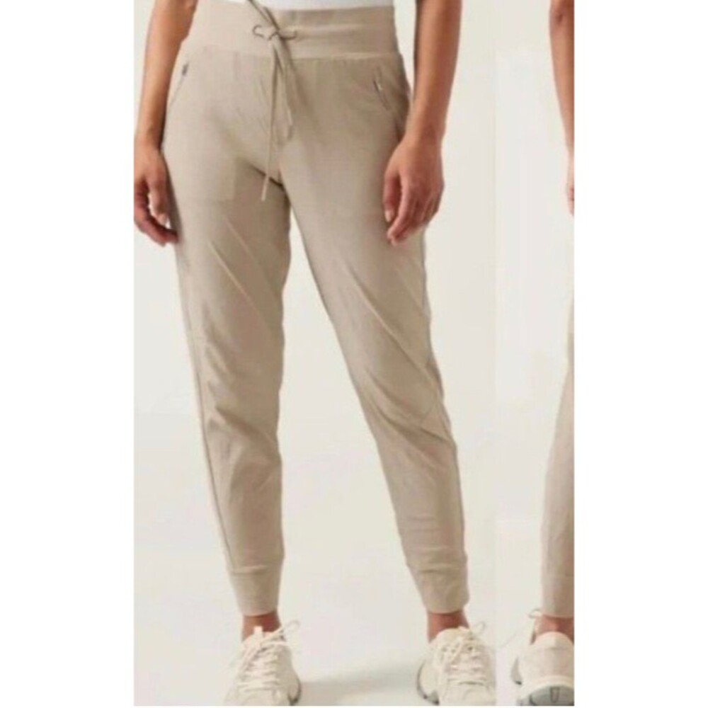 Athleta Trekkie North Jogger 8